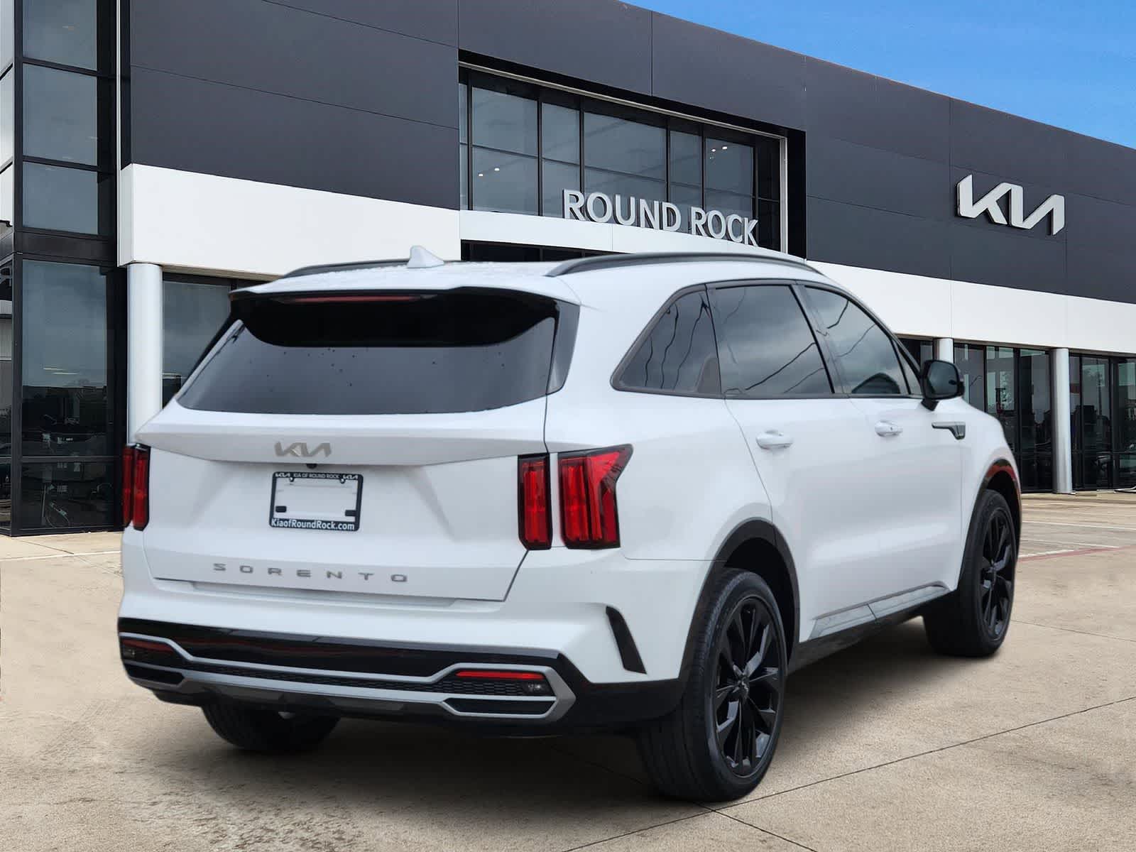 Thumbnail: 2022 Kia Sorento - 6