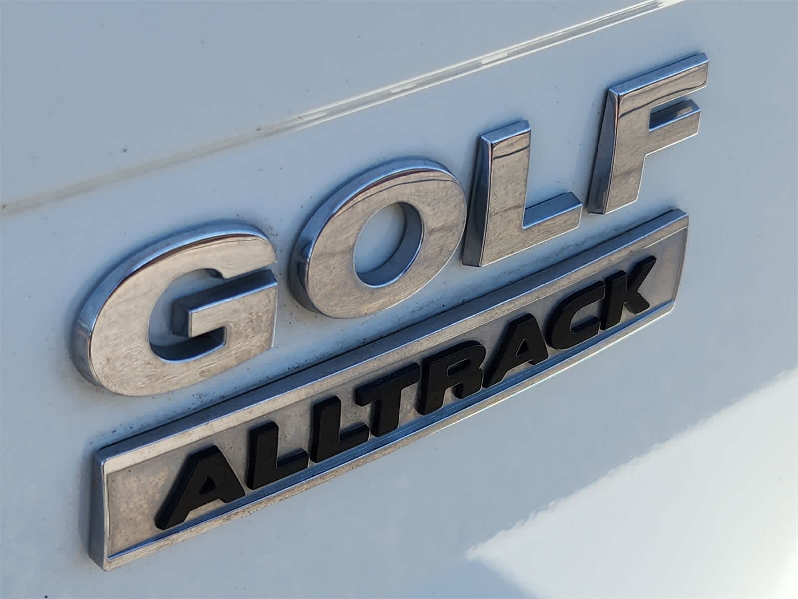 Thumbnail: 2017 Volkswagen Golf - 11