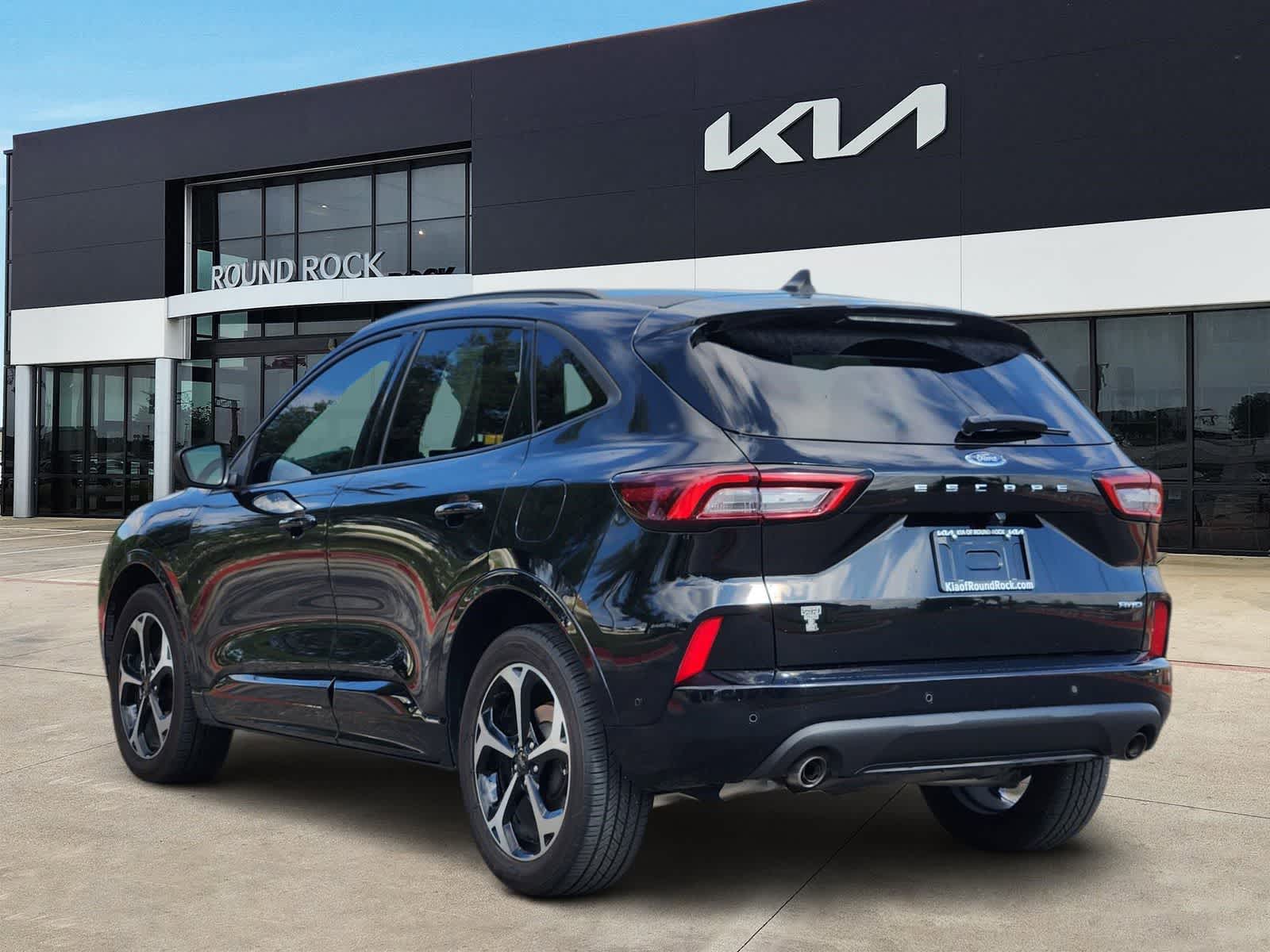 Thumbnail: 2023 Ford Escape - 5