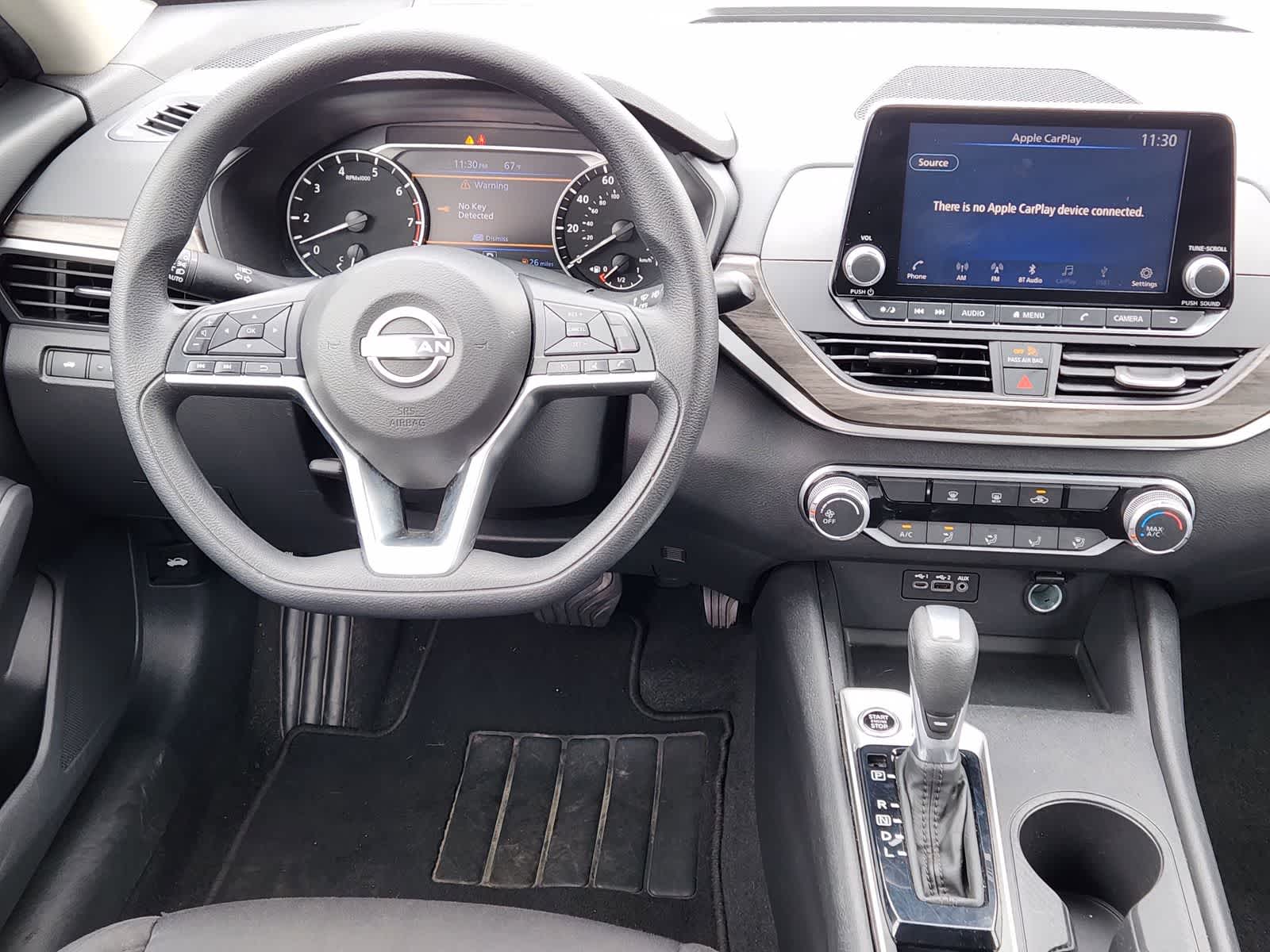 Thumbnail: 2025 Nissan Altima - 24