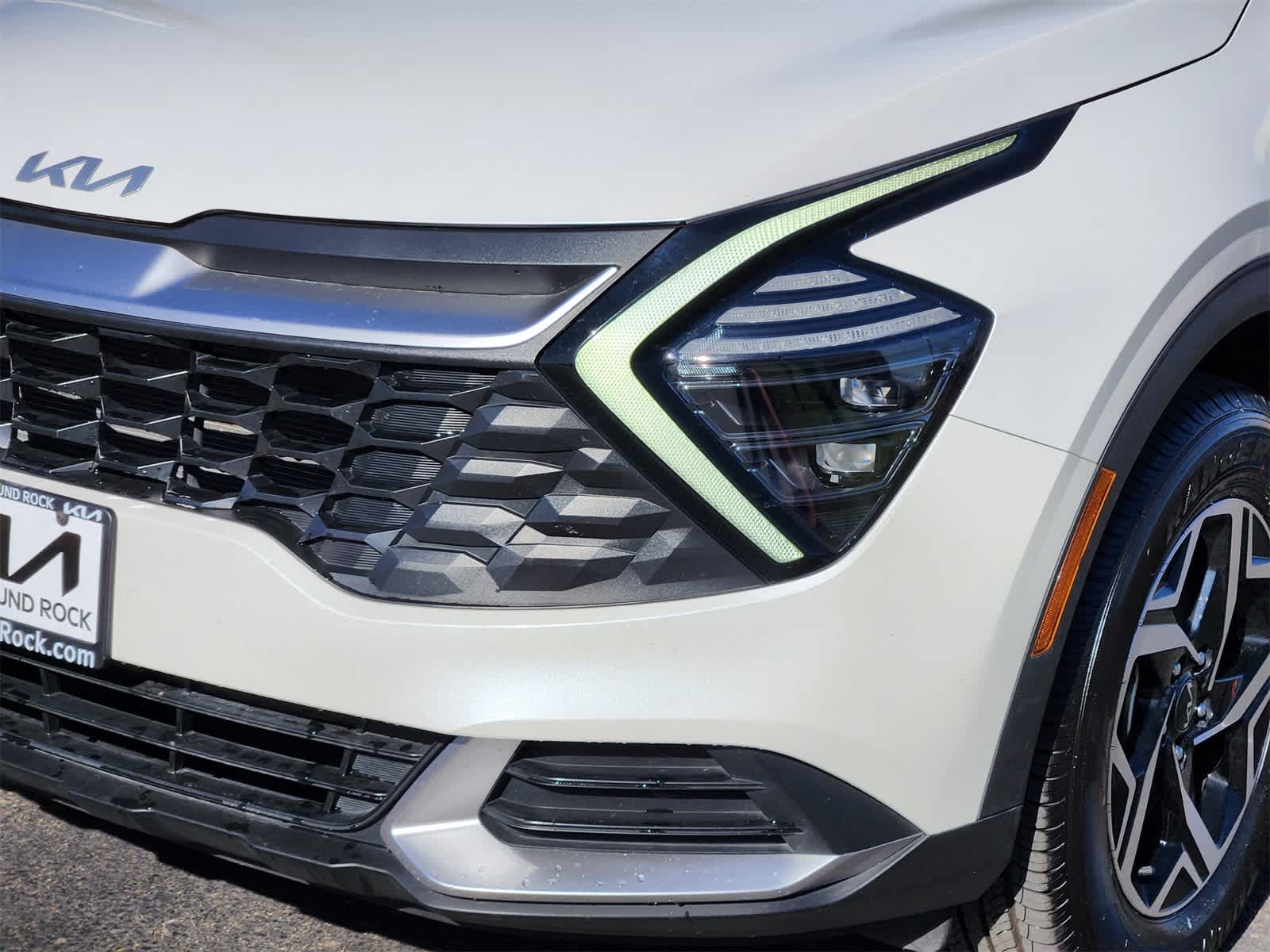 Thumbnail: 2024 Kia Sportage - 7