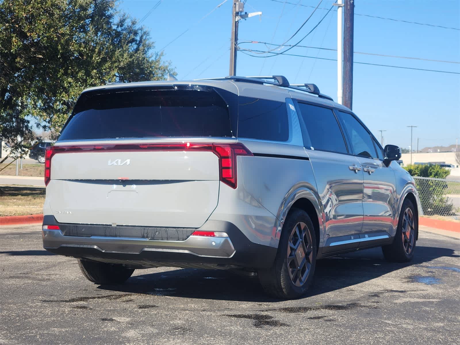 Thumbnail: 2026 Kia Carnival - 5