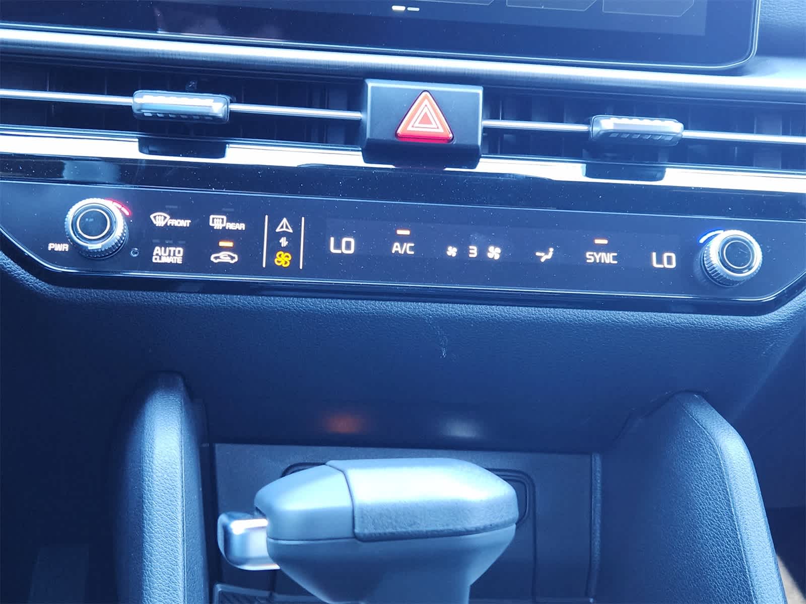 Thumbnail: 2026 Kia Sportage - 16