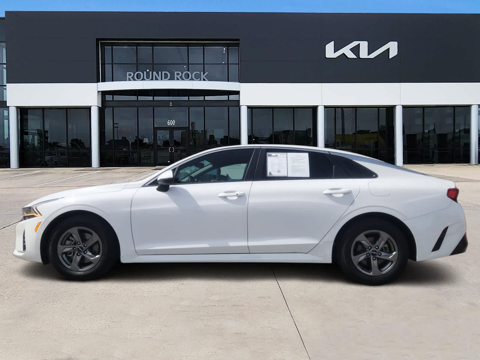 Thumbnail: 2023 Kia K5 - 4