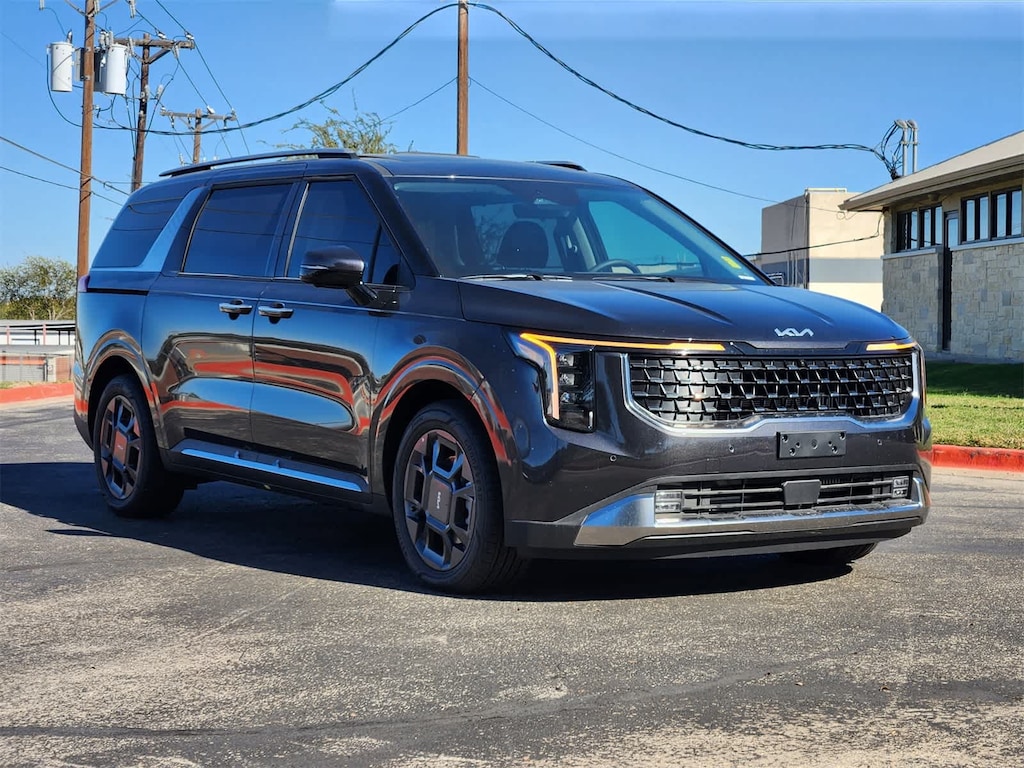 New 2026 Kia Carnival Hybrid SX Van Passenger Van