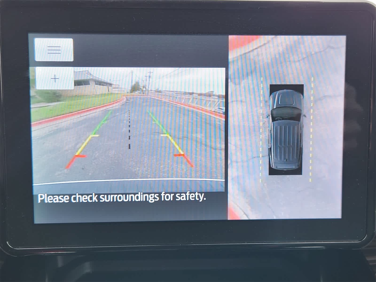 Thumbnail: 2023 Ford Explorer - 18