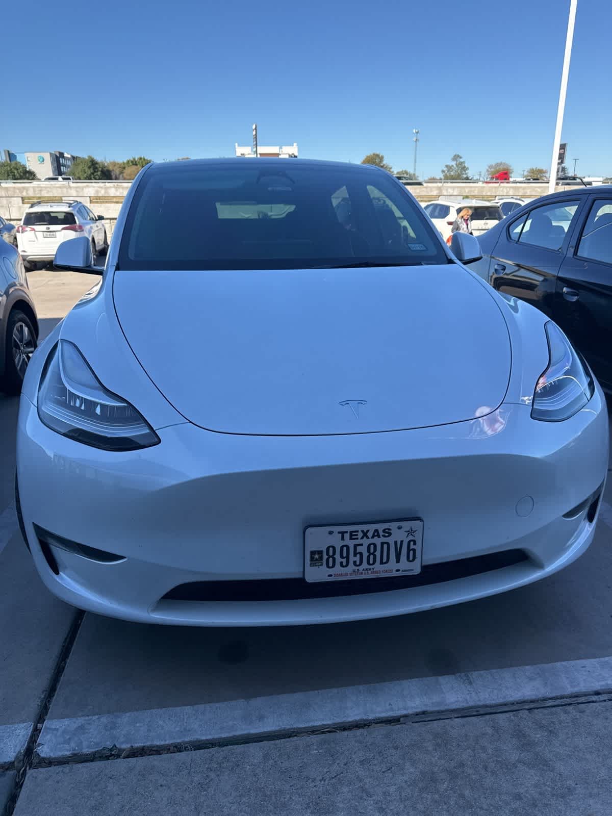 2023 Tesla Model Y Long Range photo 3