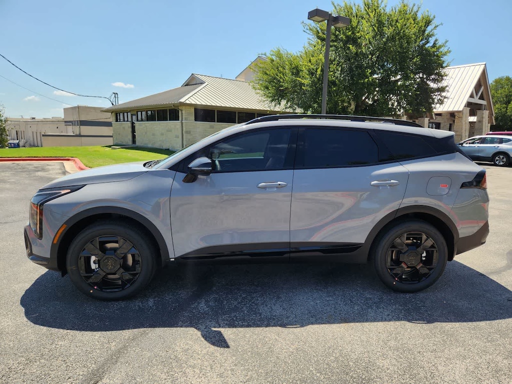 New 2026 Kia Sportage Hybrid X-Line SUV