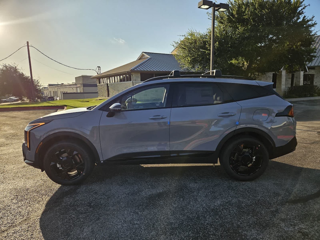 New 2026 Kia Sportage Hybrid X-Line SUV