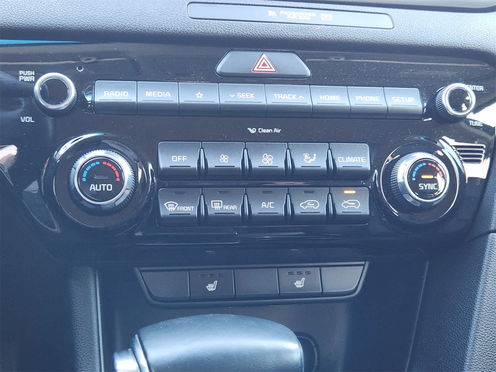 Thumbnail: 2020 Kia Sportage - 19