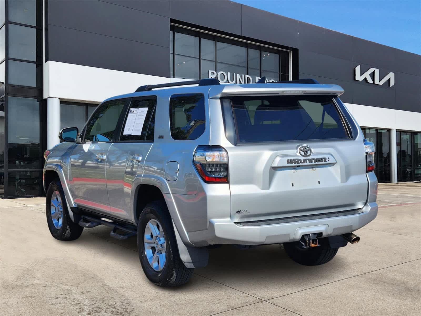 Thumbnail: 2022 Toyota 4Runner - 6