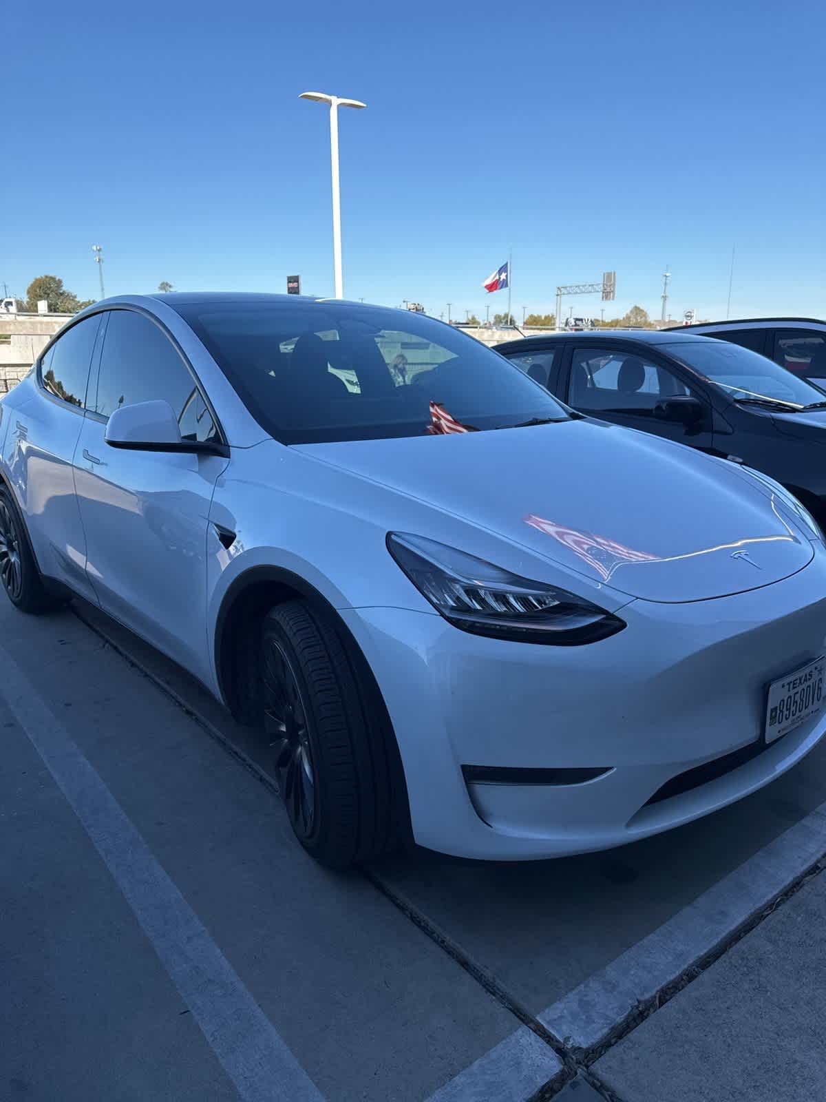 Used 2023 Tesla Model Y Long Range with VIN 7SAYGDEE8PA069363 for sale in Round Rock, TX