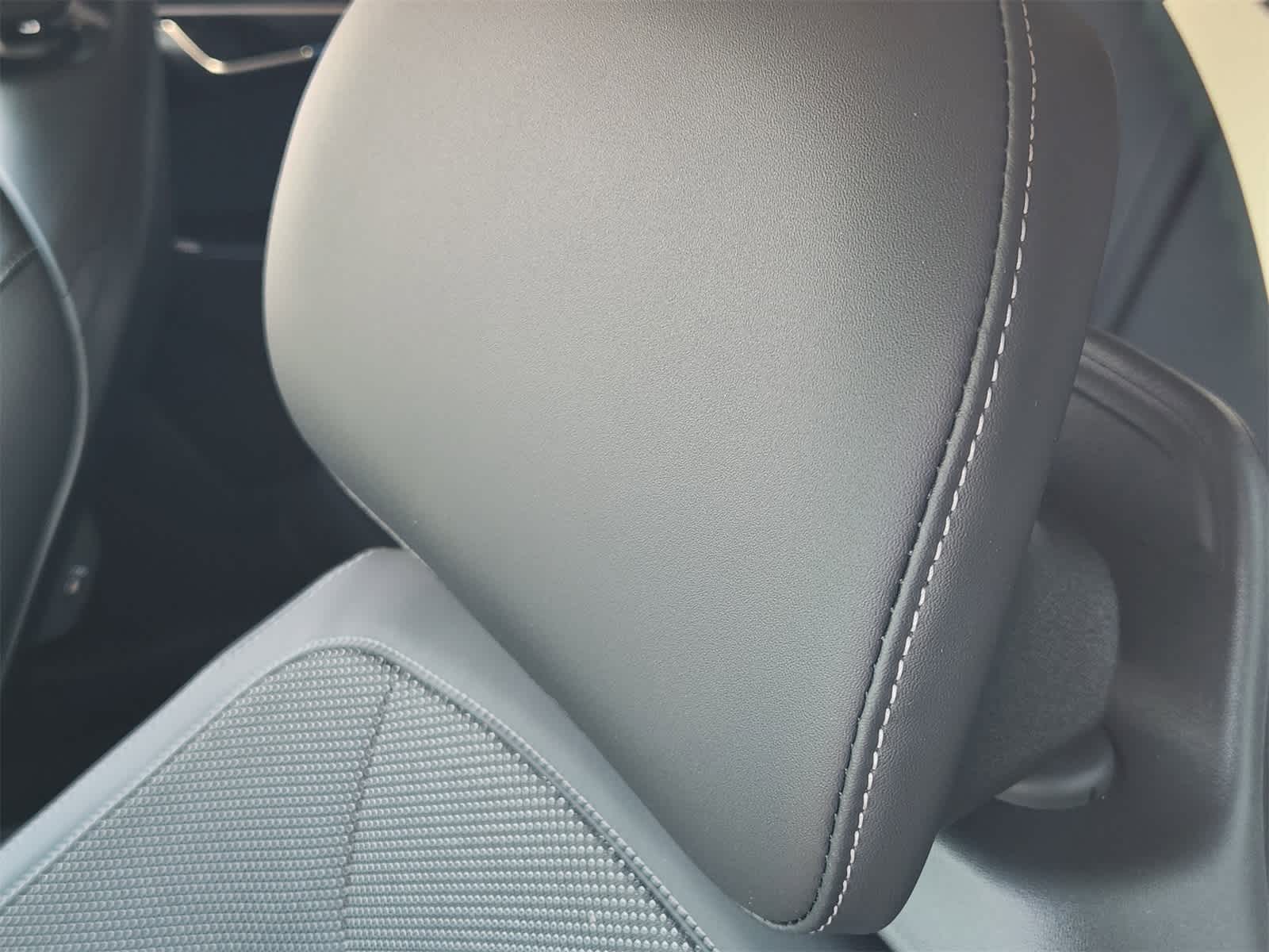 Thumbnail: 2025 Kia EV6 - 13