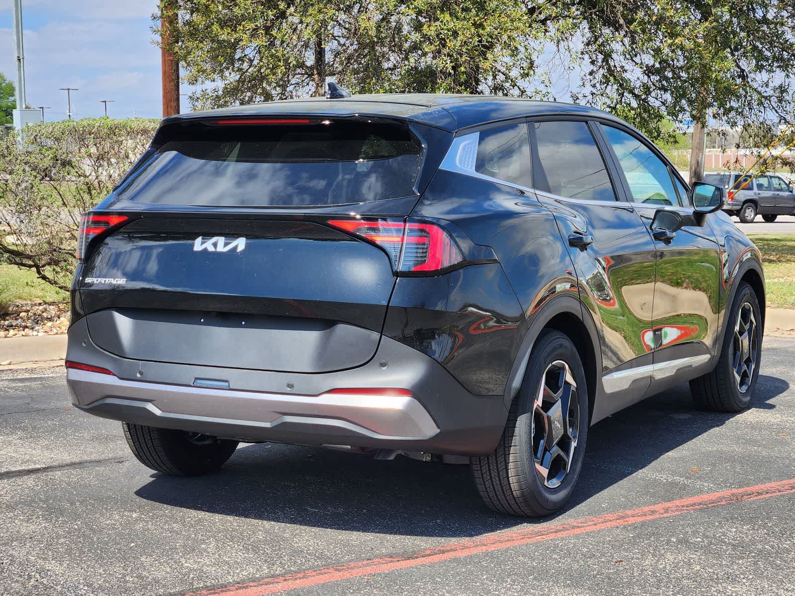 Thumbnail: 2026 Kia Sportage - 5