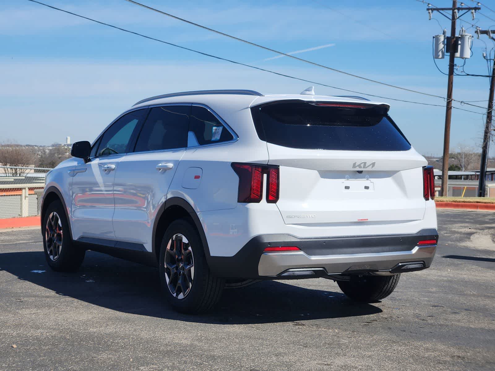 Thumbnail: 2026 Kia Sorento - 5