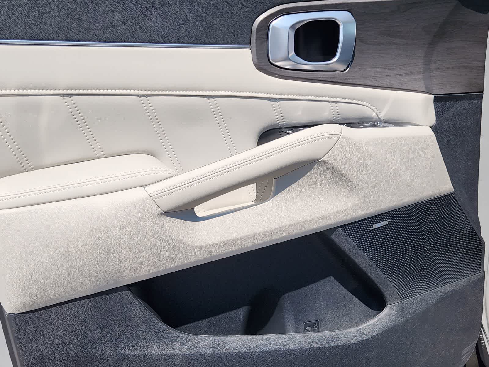 Thumbnail: 2026 Kia Sorento - 20