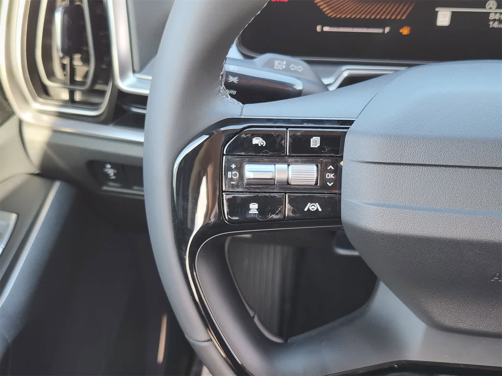 Thumbnail: 2026 Kia Sorento - 25