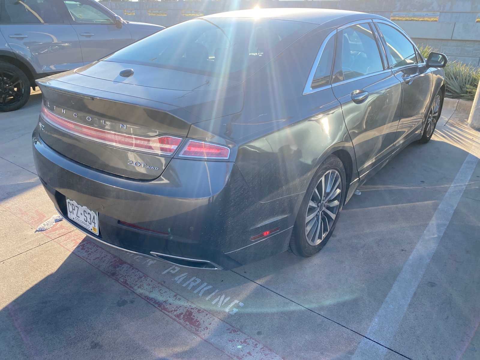 Thumbnail: 2019 Lincoln MKZ - 4