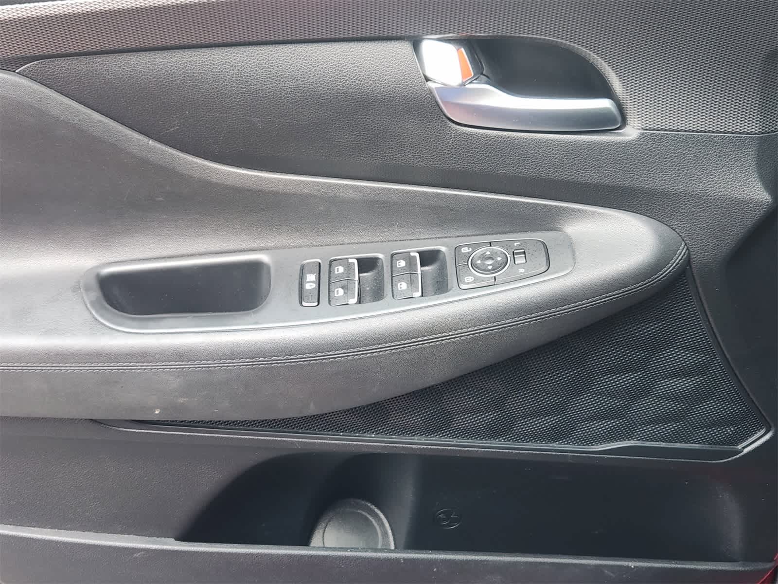 Thumbnail: 2020 Hyundai Santa Fe - 23