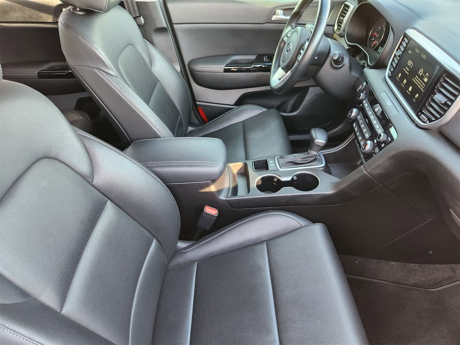 Thumbnail: 2020 Kia Sportage - 14