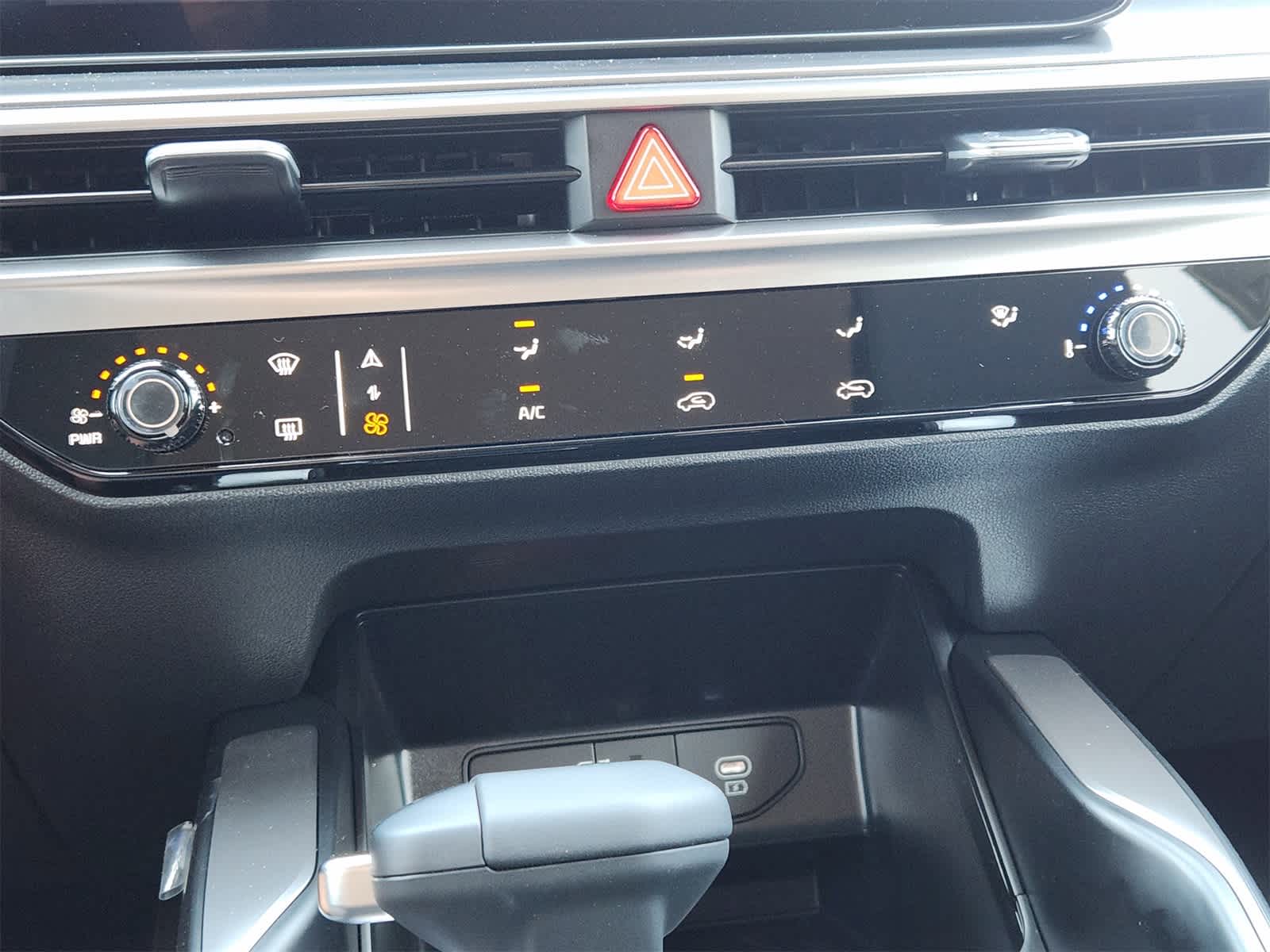 Thumbnail: 2026 Kia Sorento - 17