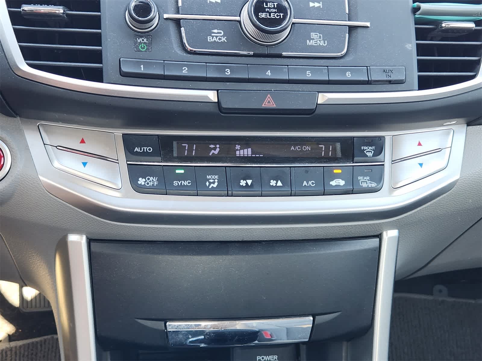 Thumbnail: 2014 Honda Accord - 18