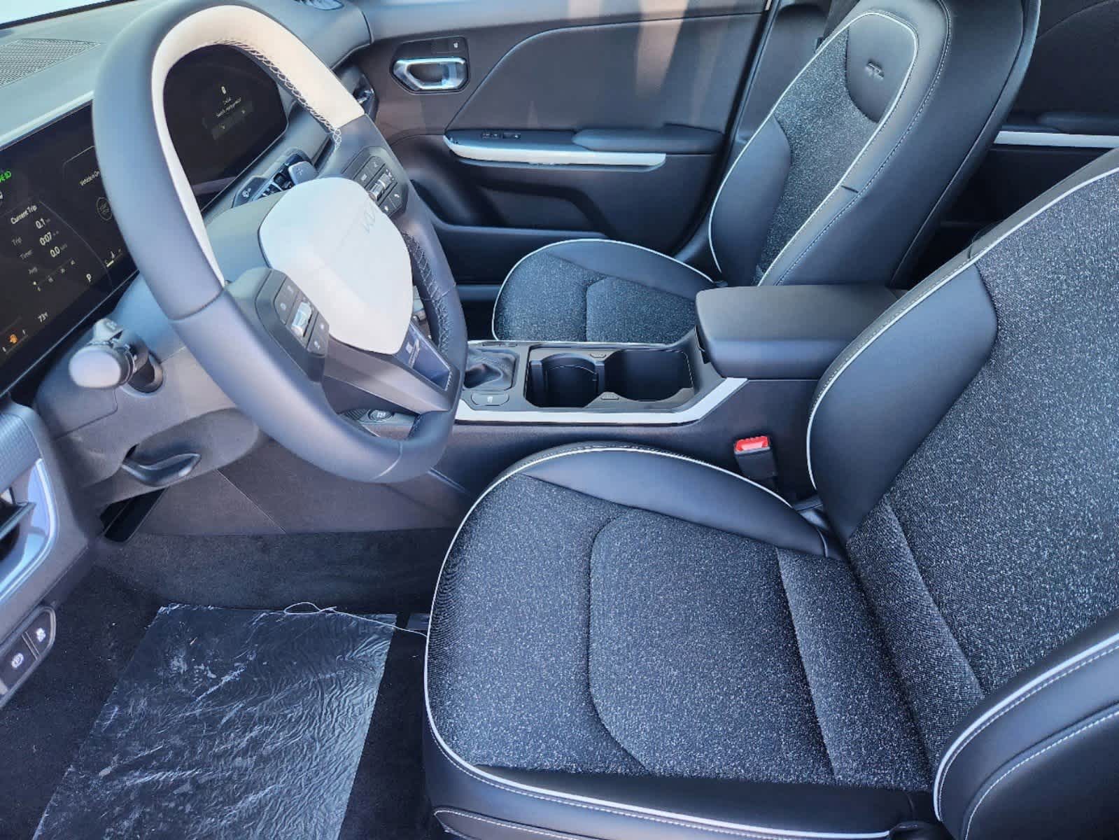 Thumbnail: 2025 Kia K4 - 10