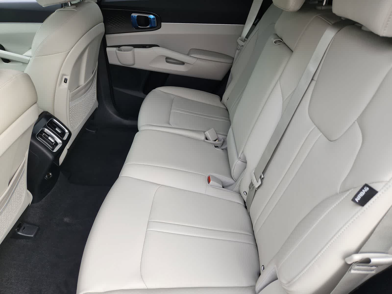 Thumbnail: 2026 Kia Sorento - 23