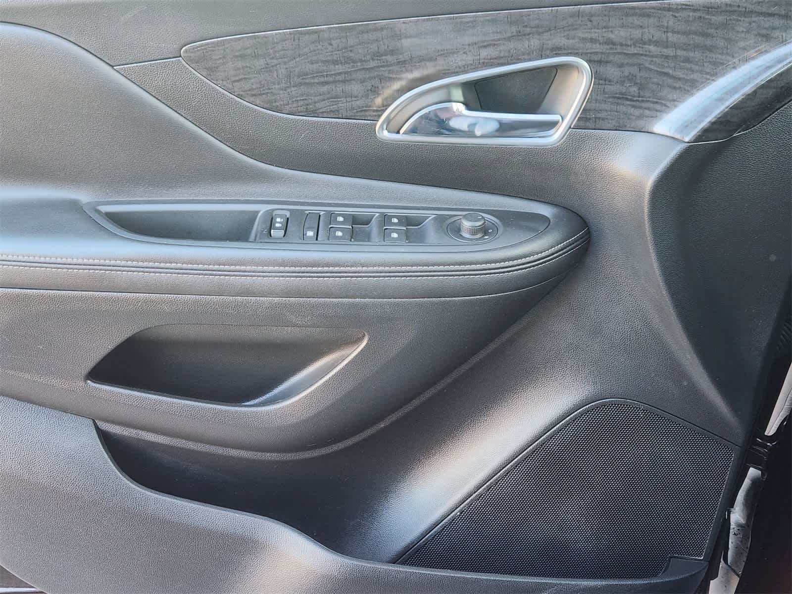 Thumbnail: 2016 Buick Encore - 22