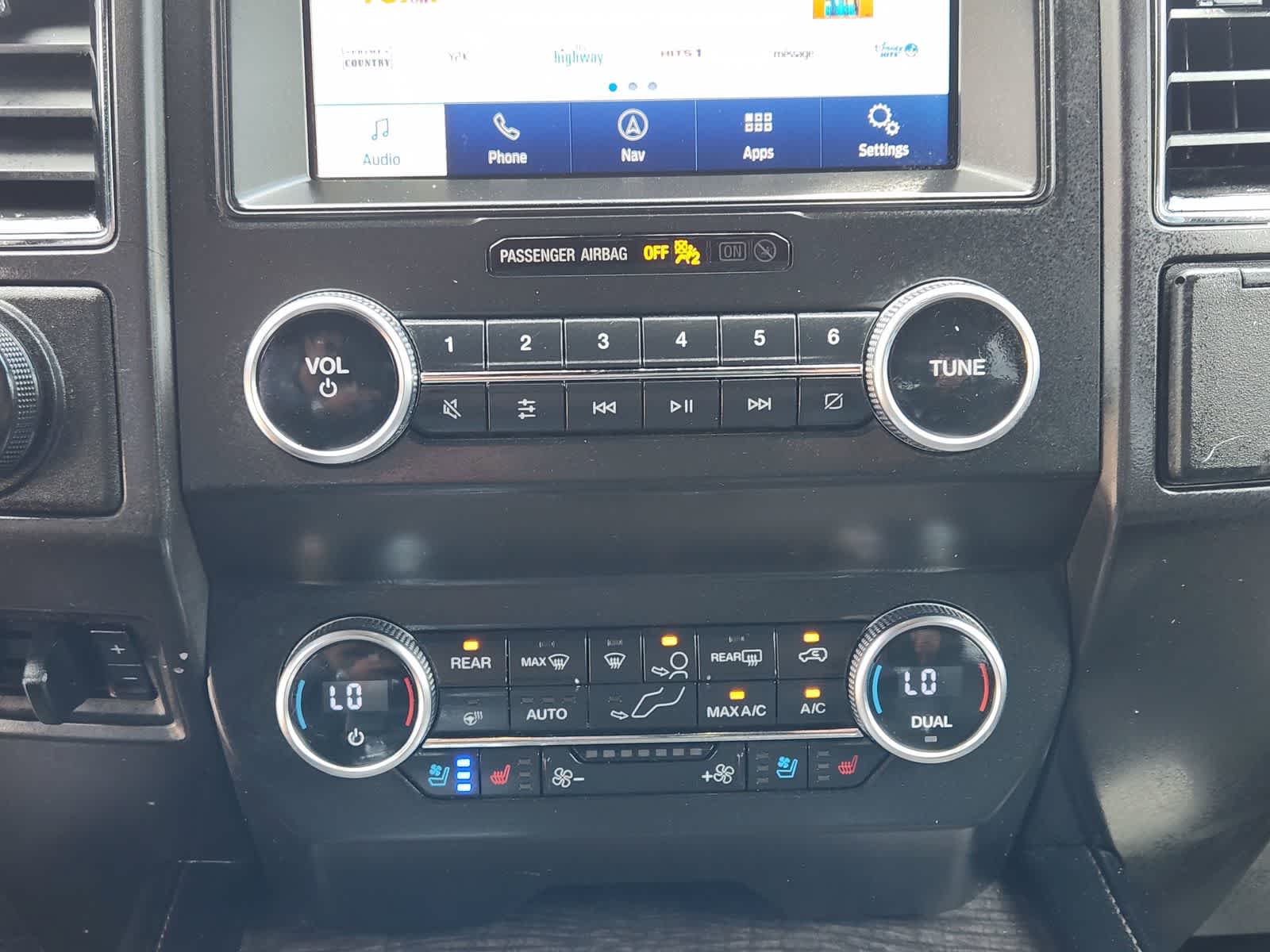 Thumbnail: 2021 Ford Expedition MAX - 18