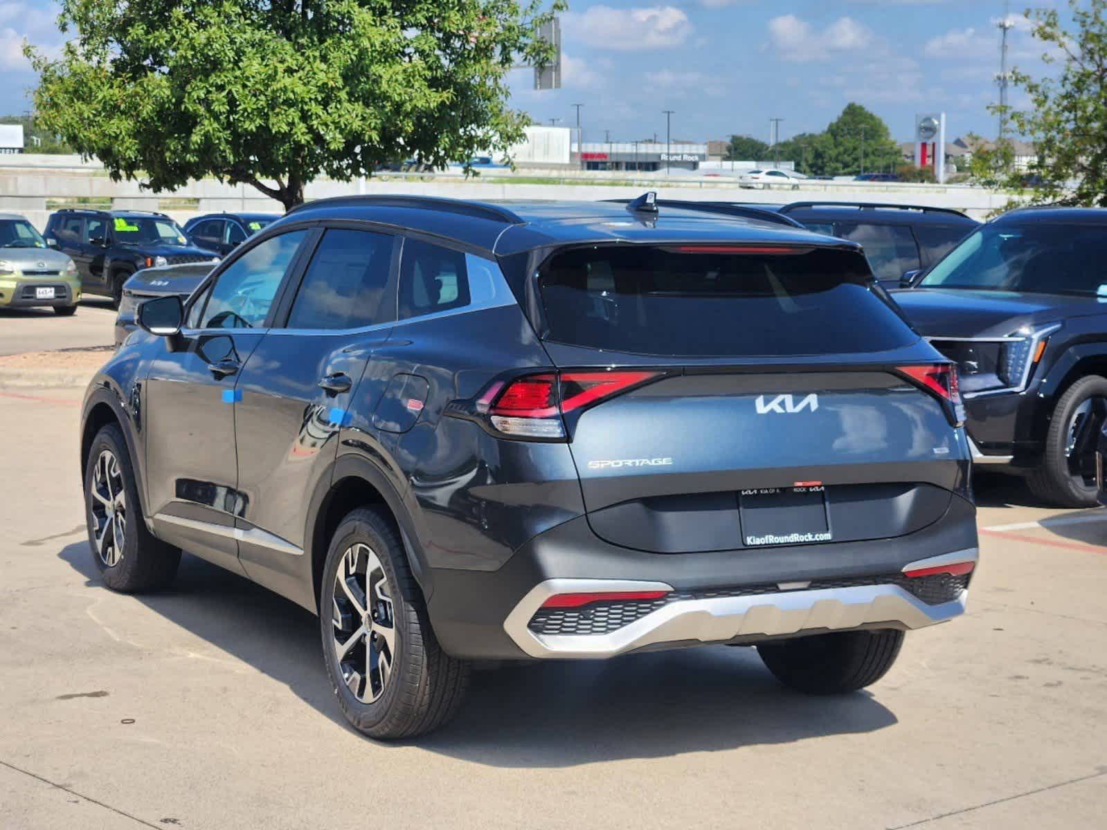 2025 Kia Sportage Hybrid EX photo 4