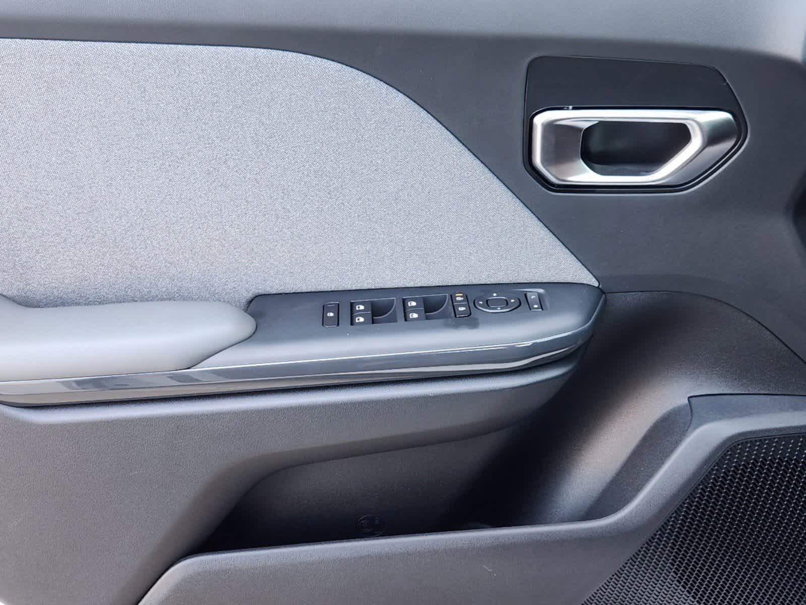 Thumbnail: 2025 Kia K4 - 18