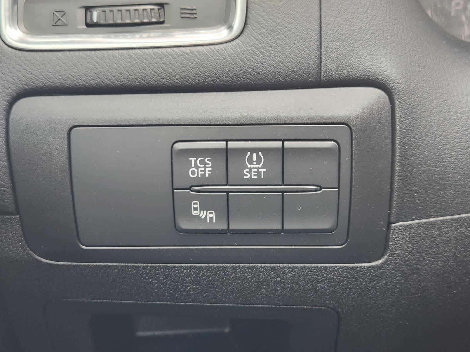 Thumbnail: 2016 Mazda CX-5 - 22