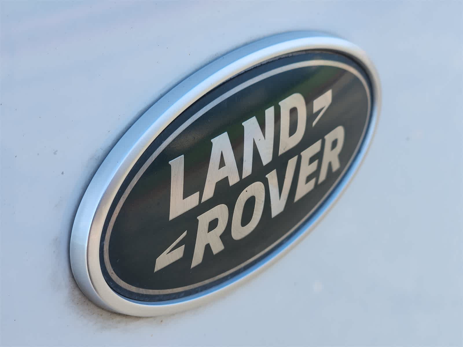 Thumbnail: 2020 Land Rover Range Rover Evoque - 11