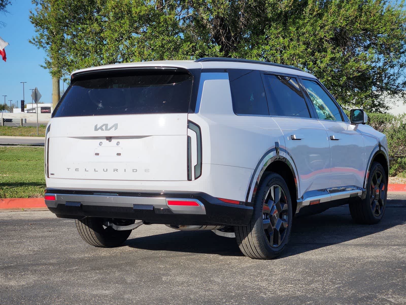Thumbnail: 2027 Kia Telluride - 5