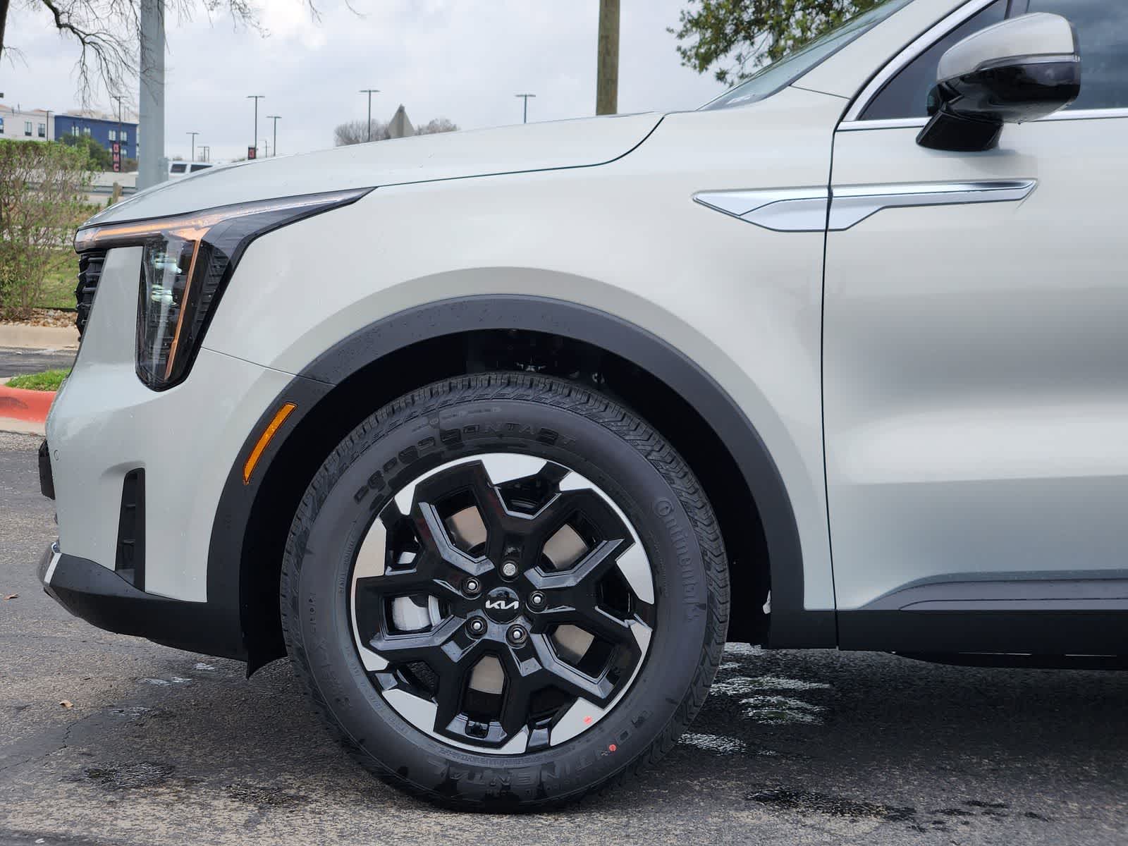 Thumbnail: 2026 Kia Sorento - 8