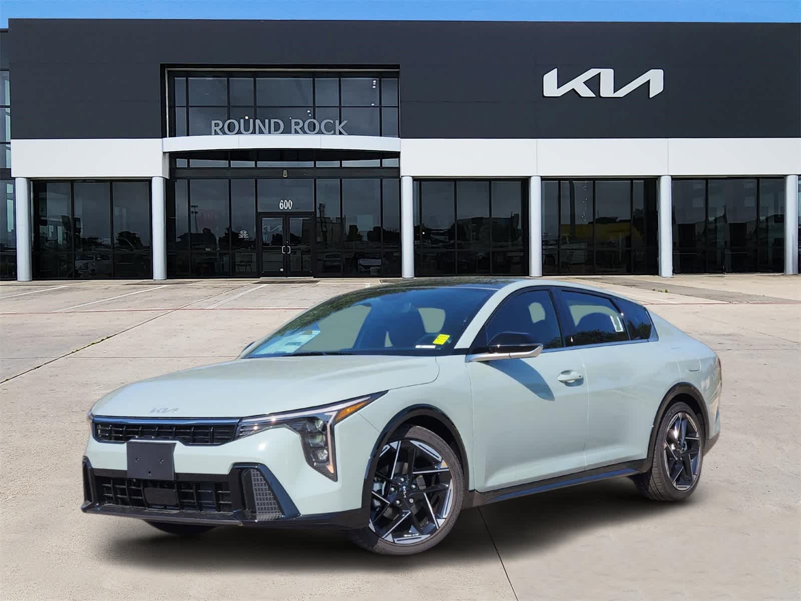2025 Kia K4 GT-Line's photo