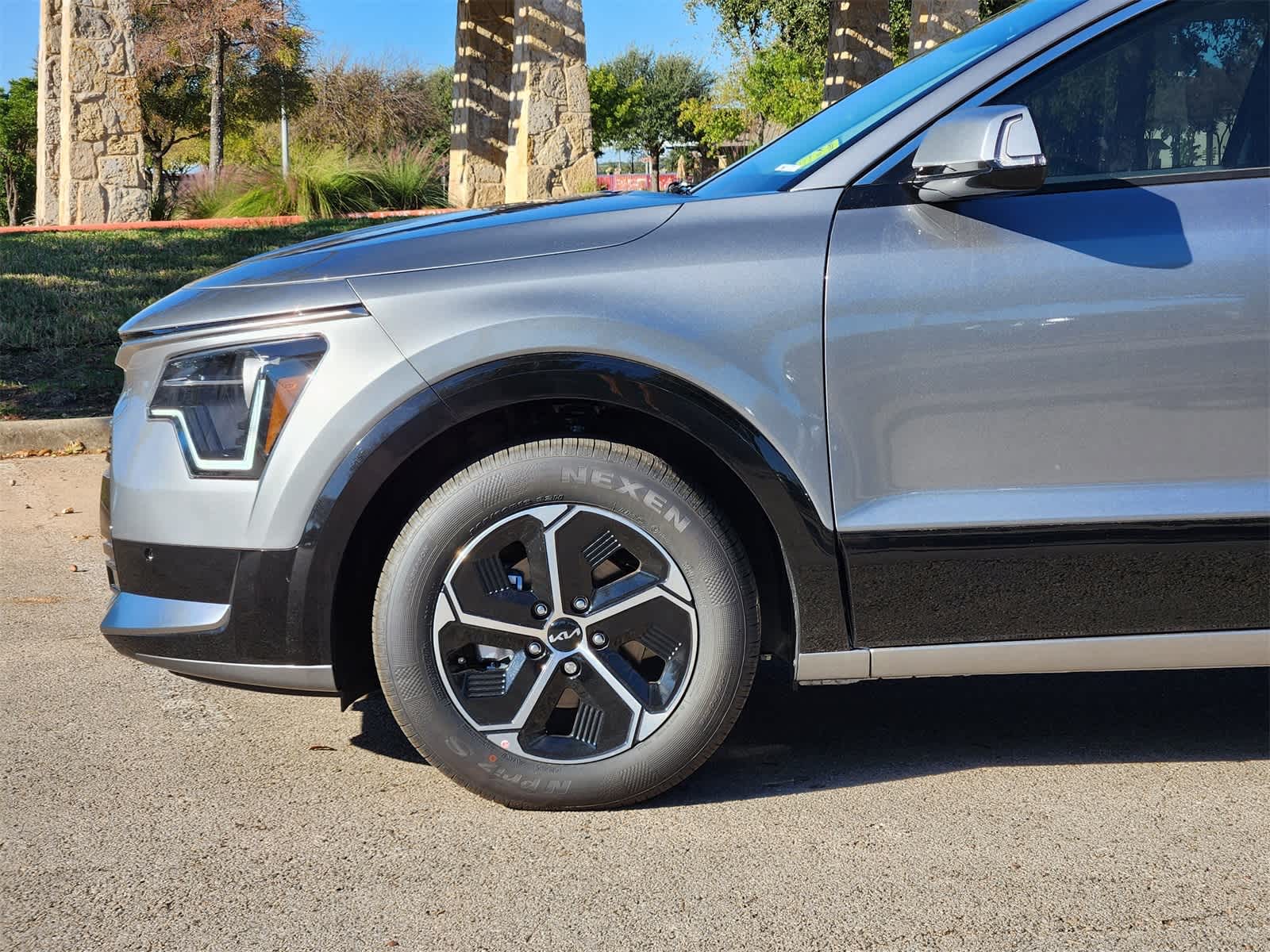 Thumbnail: 2026 Kia Niro - 8