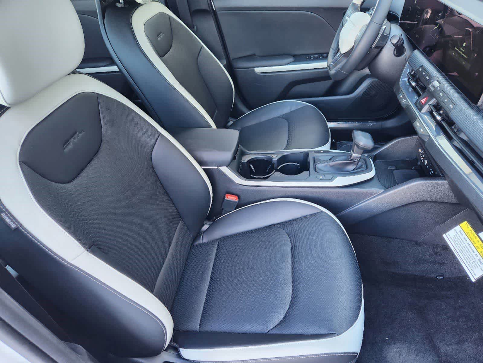 Thumbnail: 2025 Kia K4 - 11