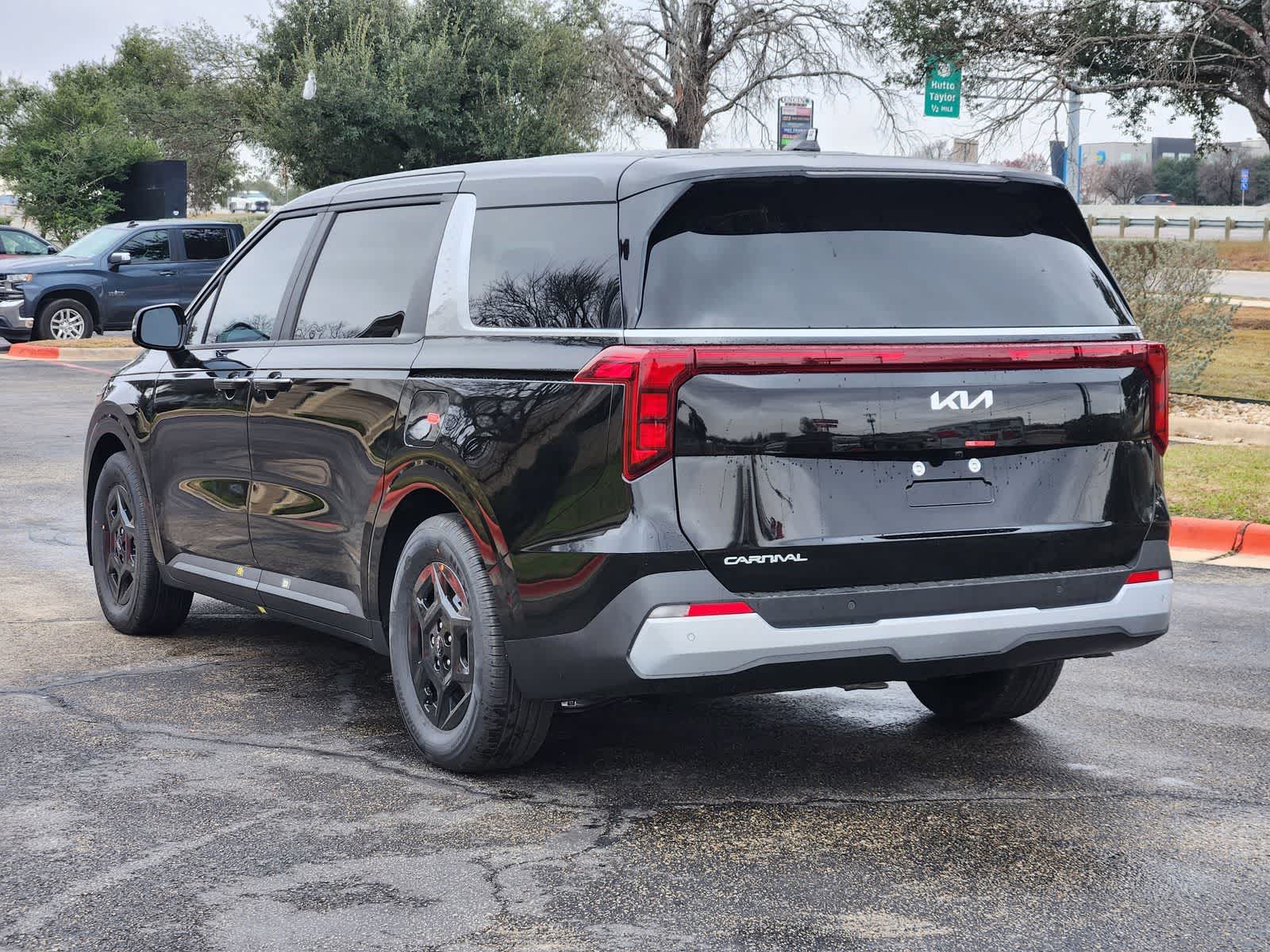 Thumbnail: 2026 Kia Carnival - 3