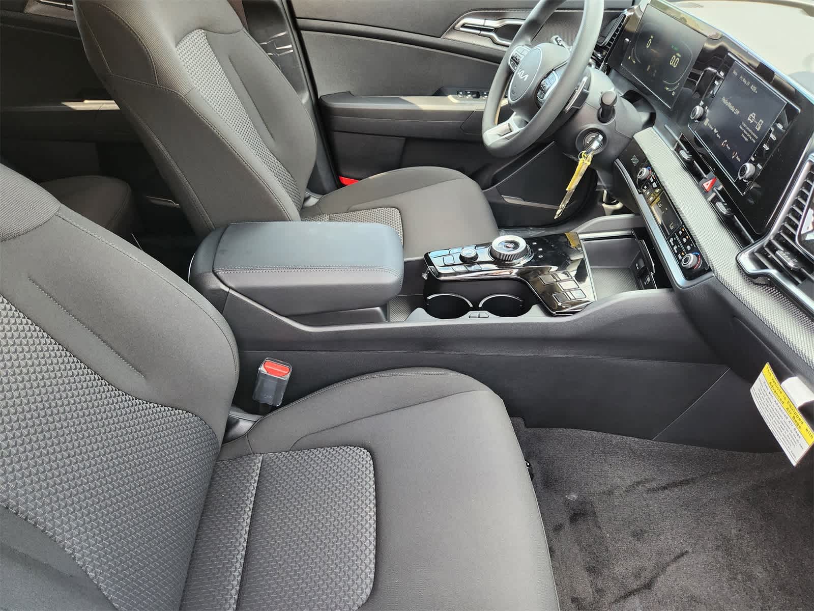 Thumbnail: 2025 Kia Sportage - 10