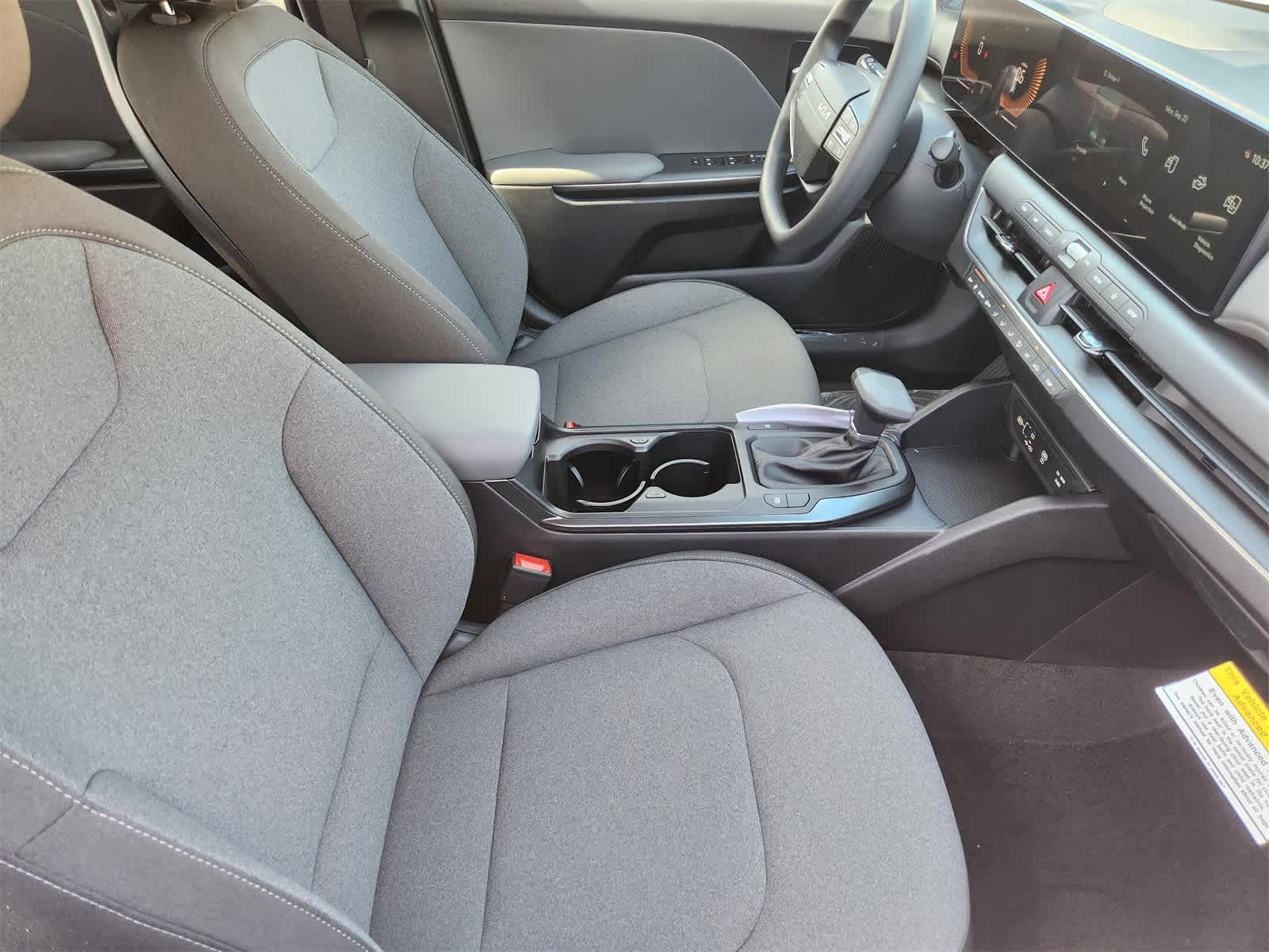 Thumbnail: 2025 Kia K4 - 12