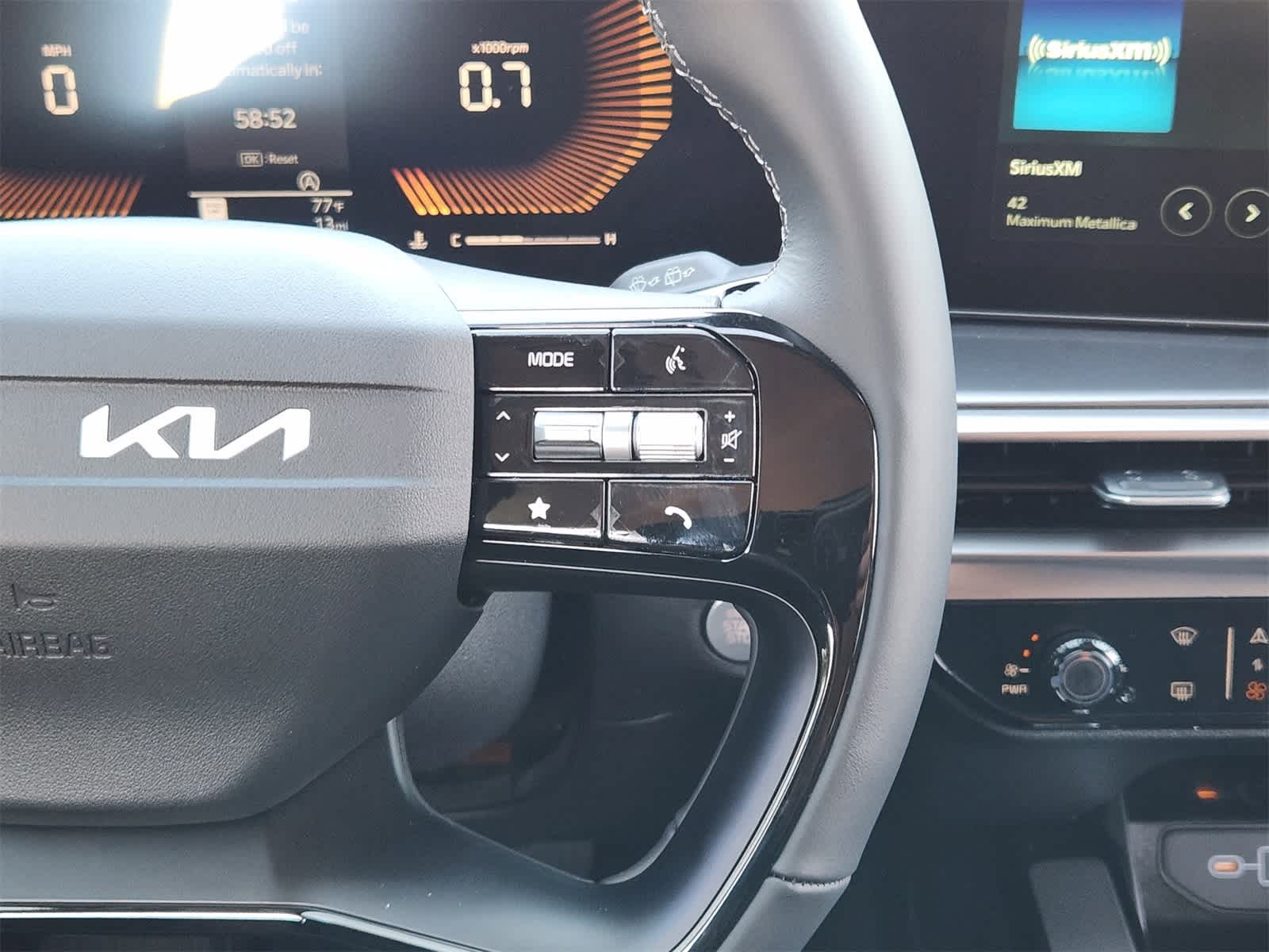 Thumbnail: 2026 Kia Sorento - 26