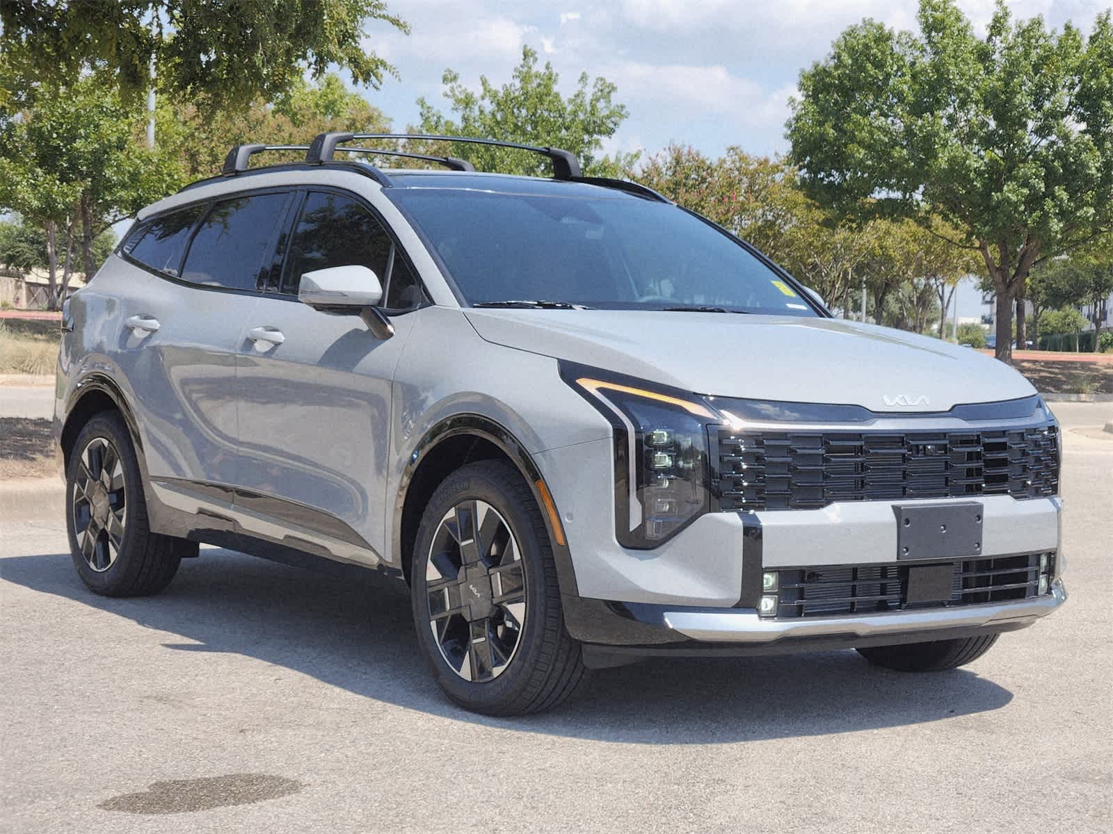 Thumbnail: 2026 Kia Sportage - 3