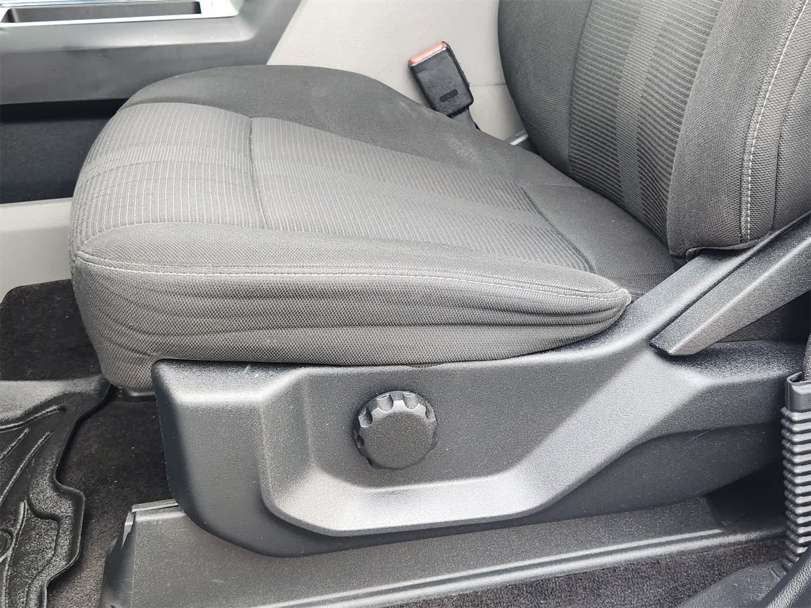 Thumbnail: 2017 Ford F-150 - 22