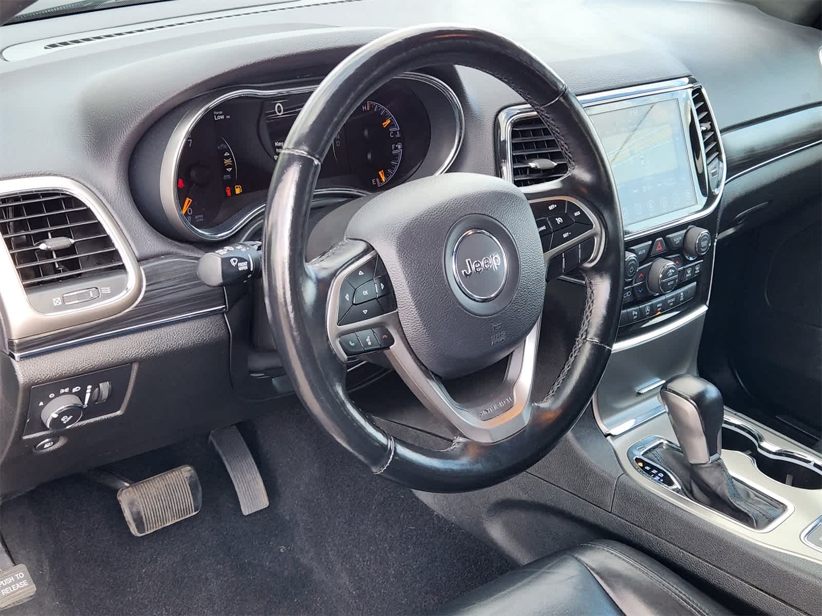 2021 Jeep Grand Cherokee Limited photo 2