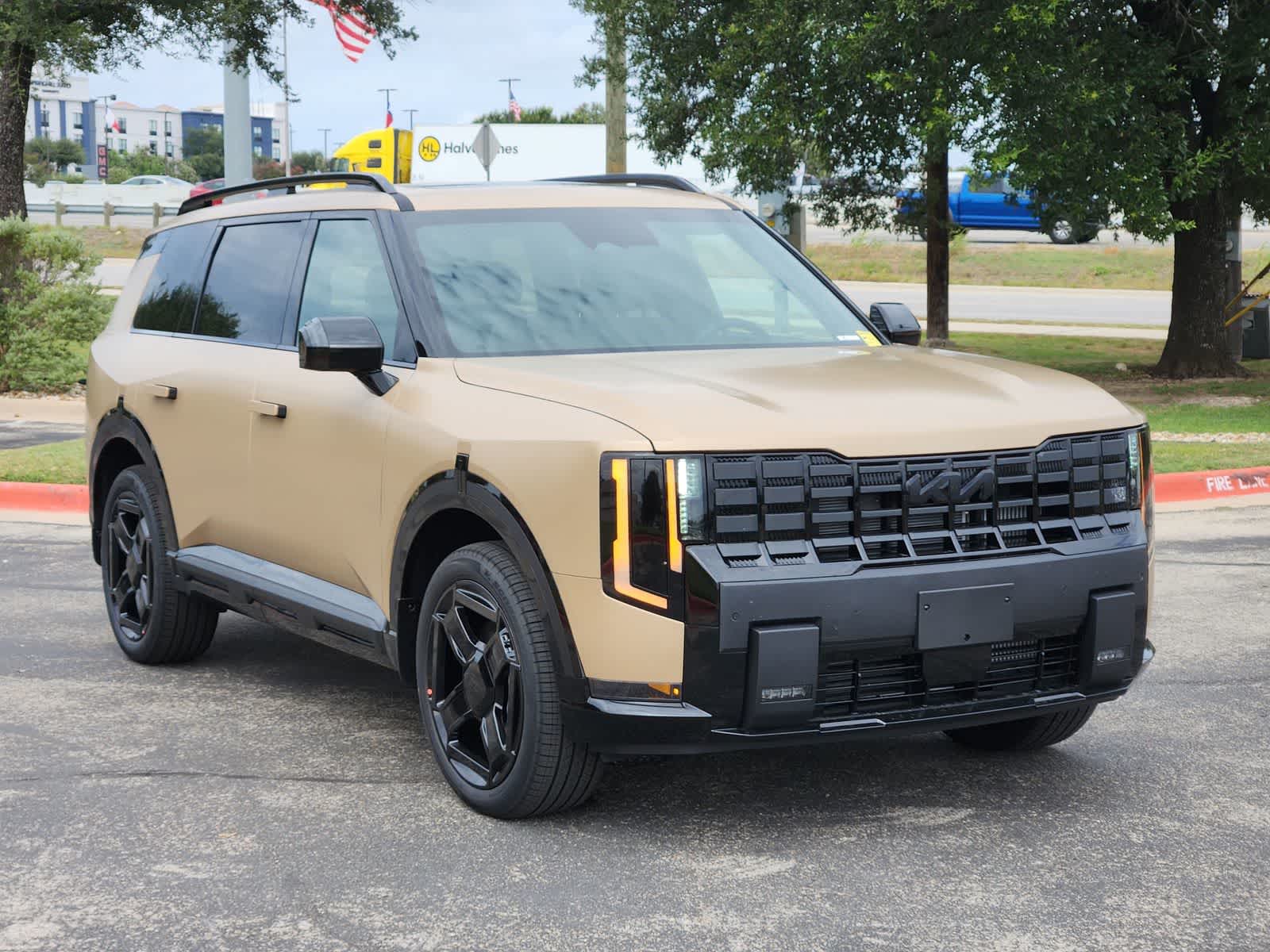 Thumbnail: 2027 Kia Telluride - 3