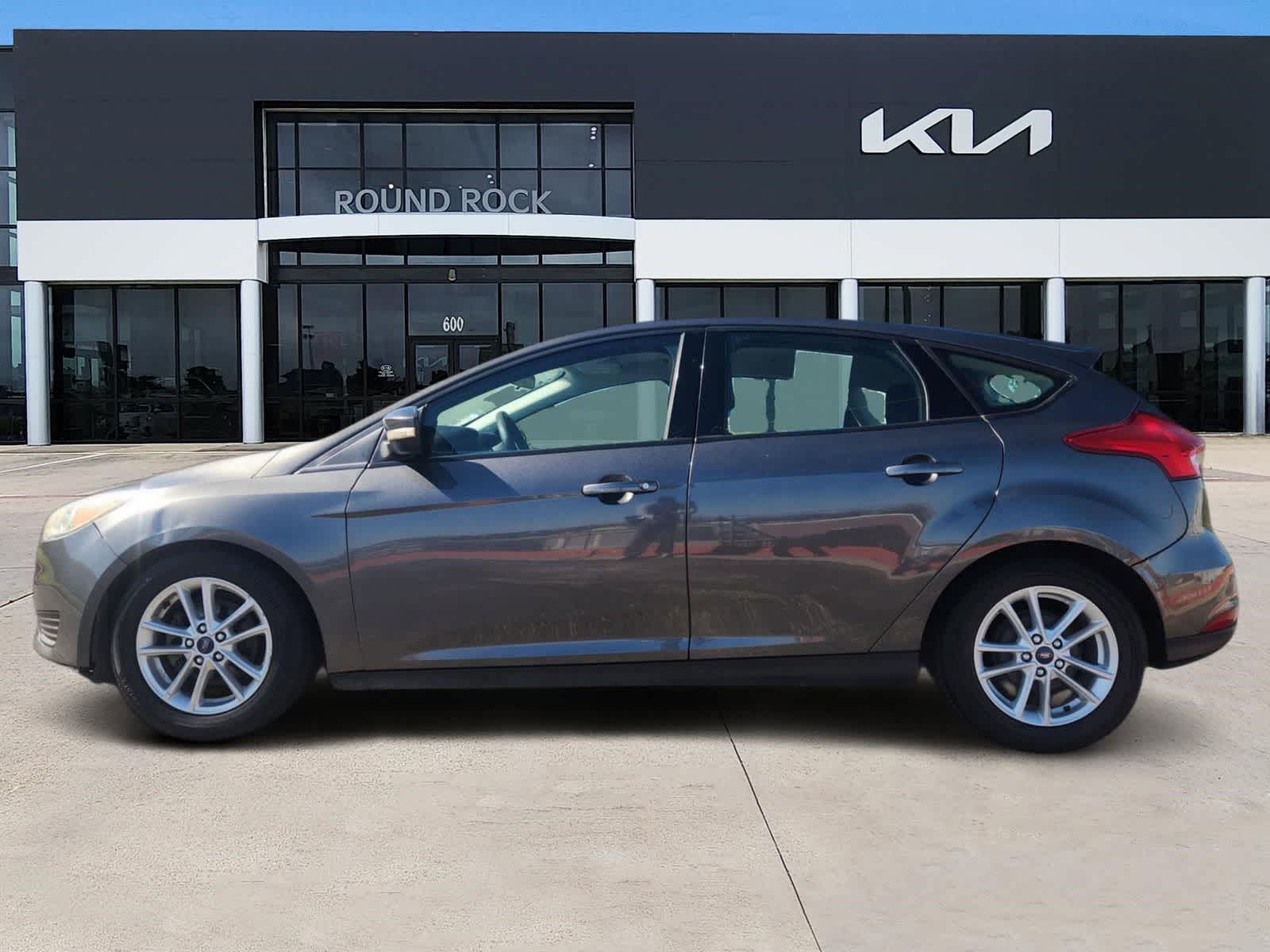 Thumbnail: 2015 Ford Focus - 4