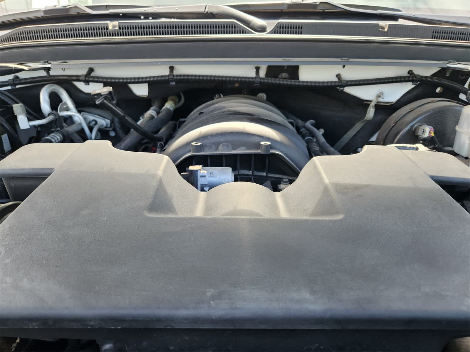 Thumbnail: 2019 Chevrolet Tahoe - 29