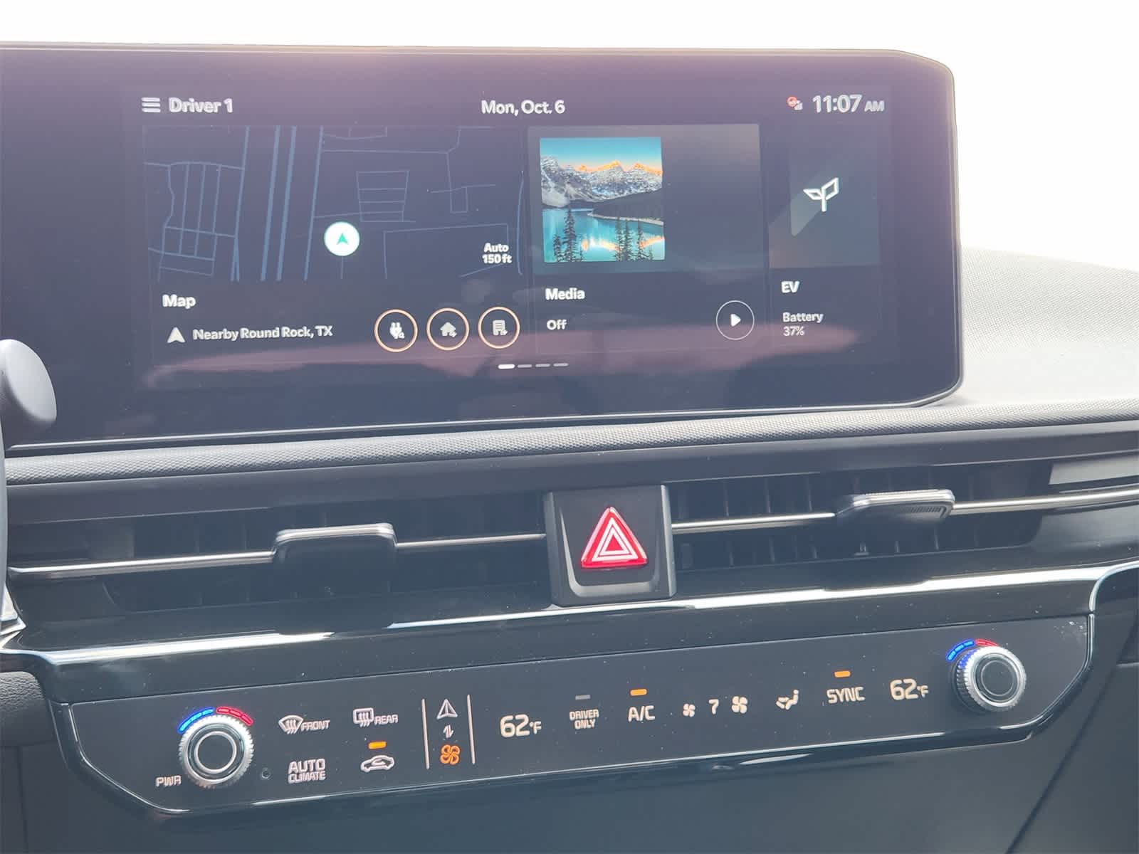 Thumbnail: 2025 Kia EV6 - 14